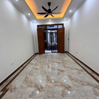 Nhà 5 Tầng Dân Xây, Ô Tô Đỗ Cửa, Thang Máy Hiện Đại, Gần Chợ Hà Đông