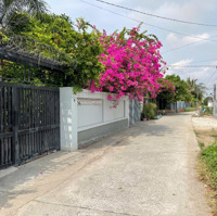 Villa Nhà Vườn 2.447M2 Xã Thạnh Đức, Bến Lức Long An. Nhà Đẹp, Đường Oto Tới Đất, Giá Tốt