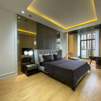 Cho Thuê Căn Biệt Thự Song Lập Decor Mới 100% Ngay Mỹ Hoàng, Phú Mỹ Hưng, Quận 7