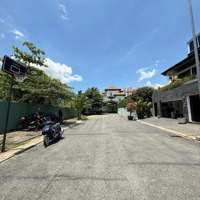 Bán Nhà Đường Ngay Đường 66 Nguyễn Văn Hưởng Thảo Điền Q2Diện Tích8 Dài 30 Công Nhận 239M2