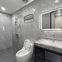 Chỉ 6 Tỷ - Nhà 5 Tầng Đẹp Long Lanh - Mặt Tiền 4M - Trung Tâm Phường Ngọc Thụy Full Nội Thất