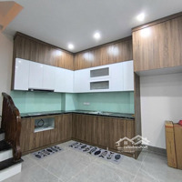 Chỉ 6 Tỷ - Nhà 5 Tầng Đẹp Long Lanh - Mặt Tiền 4M - Trung Tâm Phường Ngọc Thụy Full Nội Thất