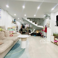 Bán Nhà Riêng 3 Phòng Ngủ 3 Vệ Sinhtại Đường 3/2, P12, Q10, Hcm, 8,3 Tỷ, 52M2, Hàng Hiếm