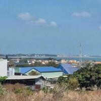 Bán Gấp Lô Đất Biệt Thự View Biển,Thị Trấn Long Hải giá 3 tỷ.