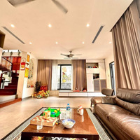 Bán Biệt Thự Khu Vườn Đào 325M2, Có Sân Vườn, Gara Oto