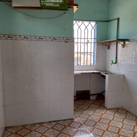 Phòng Trọ Có 2 Cửa Sổ Thoáng Mát, Có Bếp Và Vệ Sinh Riêng