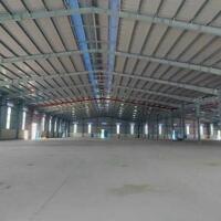 Cho thuê 18.000m2 đất có săn kho nhà xưởng khu công nghiệp Chu Lai, Quảng Nam.