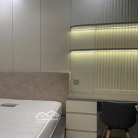 Bán Căn Hộ 2 Phòng Ngủfull Nội Thất 70M2 Tại Vinhomes Golden River Ba Son, 11,5 Tỷ, Quận 1, Hcm