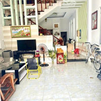 Nhà Lầu Gần Trung Tâm Hành Chính Dĩ An Giá Bán 3 Tỷ 850 Triệu