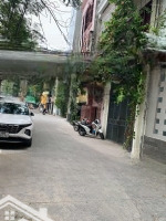 Cho Thuê Nhà Ngõ 31 Hoàng Cầu- Đống Đa 55M* 5 Tầng, Nhà Mới Đẹp, Đồ Cơ Bản, Ô Tô Đỗ. Giá Thuê 22 Triệu