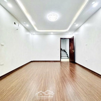 Bán Nhà Phố Trần Đại Nghĩa, Lô Góc, Ô Tô Vào Nhà, 5 Tầng, 40M², Gần Đh Bách Khoa, Giá 10. X Tỷ Tl