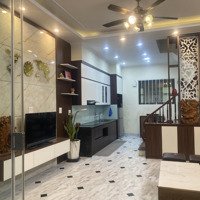 Bán Nhà Nguyễn Viết Xuân Gần Bưu Điện Hà Đông, Ô Tô Đỗ Cách 100M, Mặt Tiền Rộng 4,5M, Hơn 7 Tỷ