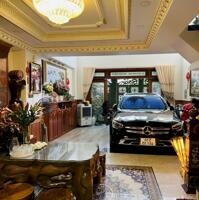 Bán Nhà 5 Tầng Ngay Trần Não (5,6mx19,7m) Thang Máy,Fuul Nội Thất Cao Cấp-Giá 26,5 Tỷ