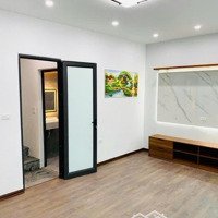 Mặt Ngõ, Gần Phố, Kinh Doanh, Lô Góc, Full Công Năng. Diện Tích: 42M 5T, Mt5M Giá Bán 5,4 Tỷ