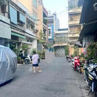 Nhà đẹp hẻm xe hơi 10M, Trung tâm Quận 3 , giá tốt vào ở ngay