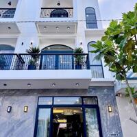 BÁN NHÀ 2 LẦU ĐƯỜNG D7 KDC HỒNG LOAN - GẦN BẾN XE CẦN THƠ - CÁI RĂNG - CẦN THƠ