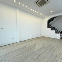 Bán Nhà Mặt Phố Tại Phạm Ngọc Thạch, Đống Đa, Hà Nội, Giá Ưu Đãi Chỉ Với 29 Tỷ, 60M2