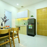 Căn Hộ 2 Pn 2 Wc, Full Nội Thất, Thoáng Mát. Ngay Ngã Tư Hàng Xanh. Tòa Nhà Thang Máy, Hầm Xe