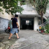 Nhà Nguyên Căn Hoàng Hoa Thám Bt 6X25M 4 Tầng Có Sân Để Xe Hơi