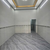 Nhà mới đầy đủ công năng đường 5m có sân xe cổng rào 2pn ngay metro q12