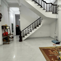 Bán Nhà 80M2, Ngõ Rộng, Cách Phố Chỉ 70M, Gần Bến Xe Yên Nghĩa