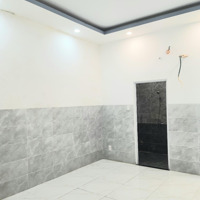 Cho Thuê Phòng Ngay Bách Hóa Xanh Long Trường, Tp Tđ, Có Máy Lạnh Khu Dân Trí Cao