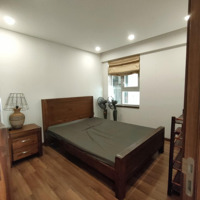 Chính Chủ Cần Cho Thuê Căn 2 Phòng Ngủ 2 Vệ Sinh87M Full Xịn, Đồ Toà Víp N03T2 Ngoại Giao Đoàn, 15 Triệu, View Hồ.