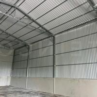 Cho thuê kho xưởng bãi 270m² có điện 3 pha, xây dựng mới trong KDC Ngân Thuận (Mega Stella City), P. Bình Thuỷ, Q. Bình Thuỷ, TP. Cần Thơ, giá thuê 12 triệu/ tháng (buông thuế)