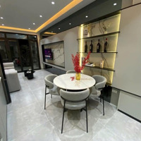 Bán Nhà Võ Chí Công,Thang Máy, Đường To, Nông, Mới, Mặt Tiền Rộng, 10 Ngủ Đủ Công Năng 0767368989