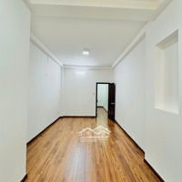 Chỉ 5,X Tỷ Có Nhà Phan Đăng Lưu Phú Nhuận 3 Tầng Vuông Vức Nở Hậu. Liên Hệ: 0937.045.789