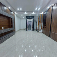 Bán Nhà Mới Nguyễn Văn Cừ. Hiện Đại. Đầy Đủ Tiện Nghi. Giá Bán 12,75 Tỷ. 46M2. 7 Tầng.