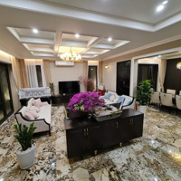 Bán Biệt Thự 4 Tầng - 270M2(15X18) - Đường 12M - Khu Vip Liên Phường Phước Long B Q9 - Nhỉnh 30 Tỷ