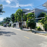 Chính Chủ Bán Villa 3 Tầng Mới 100% Có 6 Phòng Ngủ, Hồ Bơi..khu Nam Việt Á, Đà Nẵng. Giá 2X Tỷ