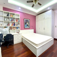 Phân Lô Hiếm Giảng Võ, Vỉa Hè, Ô Tô Tránh Đỗ, 3 Thoáng, 5T Thông Sàn, Mặt Tiền Vip, 90M2