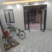 Bán Nhà Phố Hoàng Mai - 3 Bước Ra Oto - Thang Máy - 5 Tầng - 7 Tỷ