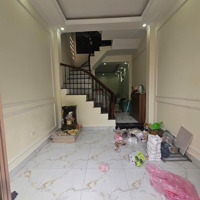 Bán Nhà Phố Trạm - Ở Ngay, Trước Nhà Thoáng Sáng, Tầm Tiền Hiếm - 35M2*5 Tầng - 6,7 Tỷ.