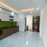 Nhà Mới Thang Máy Chạy Vù Vù Chỉ Nhỉnh 7 Tỷ Tại Hoàng Mai, Hà Nội
