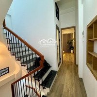 Vip Nhà Mới Chỉ 5.98Tỷ Tặng Full Nội Thất Hiện Đại Hoàng Mai - Ngõ Siêu Rộng -Diện Tích31M2X4 Tầng