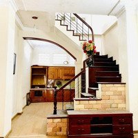 Bán Nhà Riêng 50M2, Khu Phân Lô Thành Uỷ, Đống Đa, Hà Nội