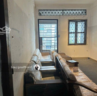 Chính Chủ Cho Thuê Nhà Góc 2 Mặt Tiền 87 Ngô Gia Tự, P2, Q10, 4X13M, Trệt 2 Lầu, 0908140491