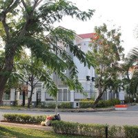 Cần Bán Biệt Thự Đơn Lập Nam Thiên- Phú Mỹ Hưng Trung Tâm Tại Cảnh Đồi Ngay Gần Hồ Bán Nguyệt