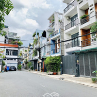 Bán Nhà Khu Víp Gần Đường Tân Sơn Nhì Quận Tân Phú. Vị Trí Gần Công Viên, Khu Nhà Lầu