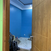 Cho Thuê Căn 3 Phòng Ngủ, The Cbd Giá Bán 13 Triệu, Full Nội Thất, Tầng Trung, View Sông, Căn Góc, 83M2