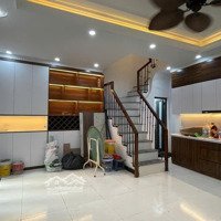 Bán Nhà Thụy Khuê 40M2X5 Tầng - 50M Ra Mặt Phố - Cửa Nhà 3 Gác Tránh - Nhà Đẹp Ở Ngay