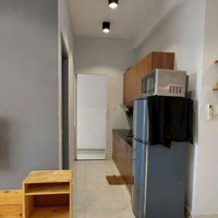 Căn Hộ Quận 2 Rất Đẹp, Hồ Bơi, 2 Phòng Ngủ 2 Vệ Sinh Đầy Đủ Nội Thất, Giá Rẻ 9,5 Triệu. 0907706348 Liên