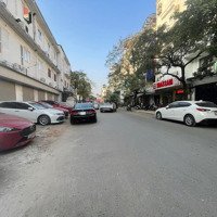 Bán Nhà Đống Đa, Mặt Phố, Vỉa Hè 4M, Lòng Đường 4 Ô Tô Đỗ, 41M2, 17.5 Tỷ, Kinh Doanh Sầm Uất