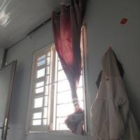Cho Nữ Nhân Viên Văn Phòng, Nữ Sinh Viên Thuê Phòng Lầu 3