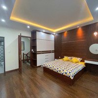 Nhà 7 Tầng Gần Kđt Dương Nội - Phân Lô - Vỉa Hè Rộng - Cạnh Aeon - Thang Máy - Ô Tô Tránh