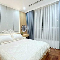 Chính Chủ Bán Nhà Tập Thể Trung Tự, Chùa Bộc, 68M2, 2 Ngủ, 2 Vệ Sinh Ô Tô Đỗ Cửa, Chủ Bán Gấp