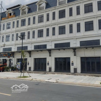 Cho Thuê Shophouse Ngang 10Mmặt Tiềnđường Song Hành Lakeview City, 42 Triệu/Th, 200M2, 5 Tầng